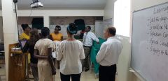 TFL Oeganda 2019: Overleg tijdens de Train-de-trainer sessie in Mulago Hospital