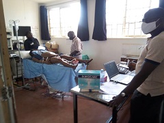 TFL Oeganda 2020: Hybride Train-de-trainer sessie in Mbale Hospital ivm COVID-19